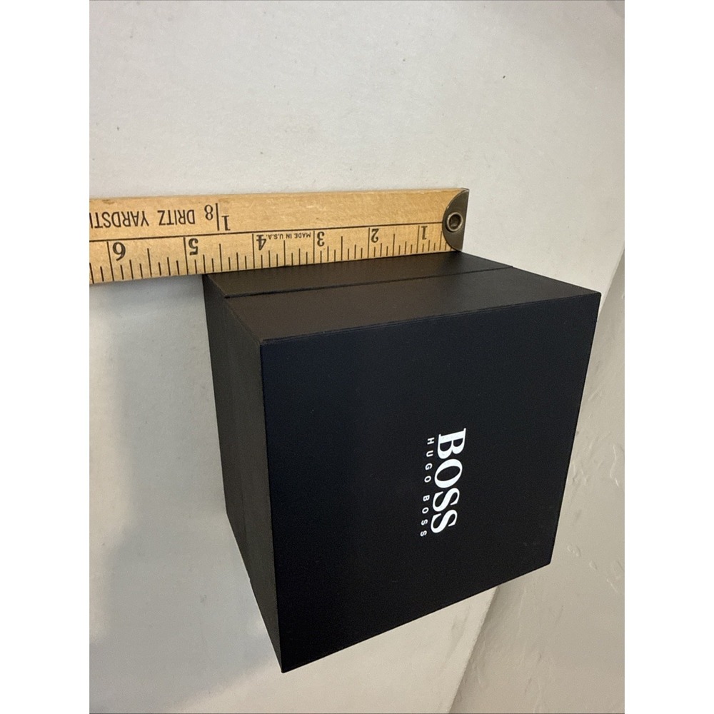 Hugo Boss‎ Watch Display Box (empty) - Picture 4 of 8